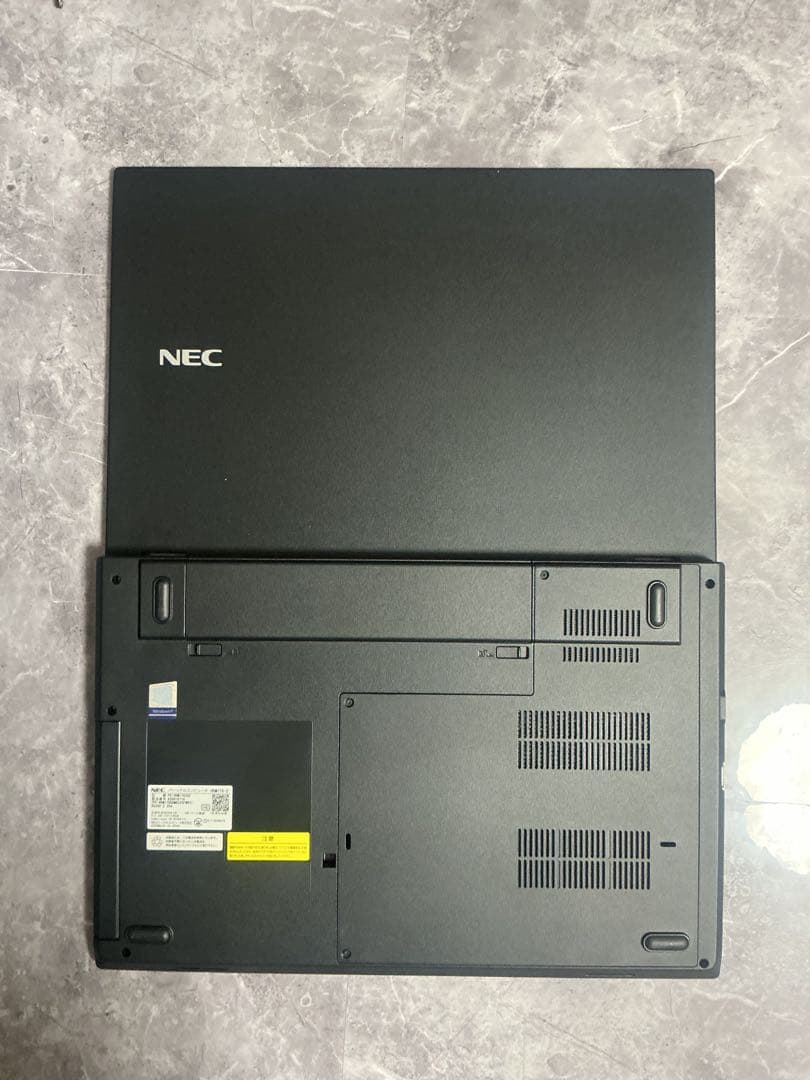 NEC corei5 第8世代 今は専用と致します 新品SSD 256GB