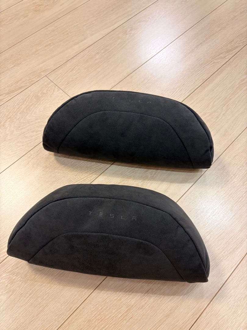 テスラModel 3/Y ヘッドレスト ２個