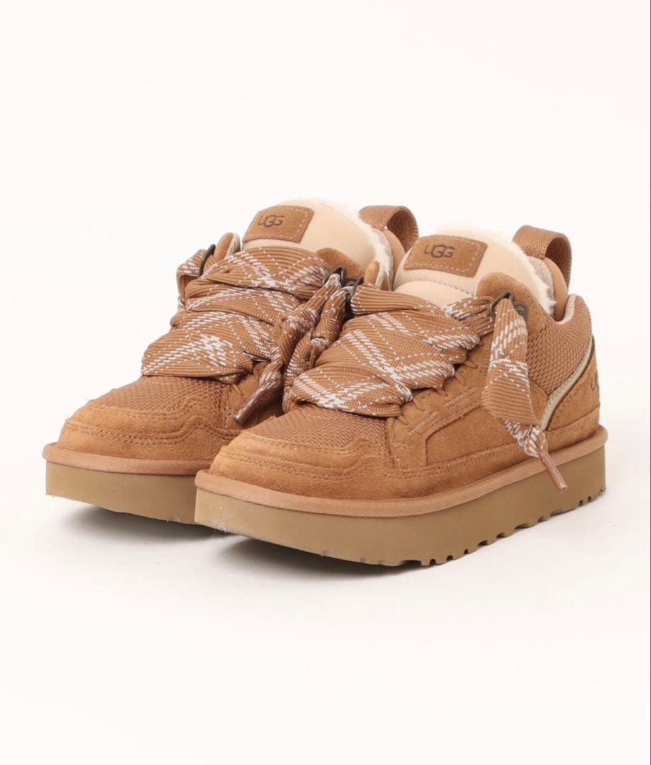 UGG Lowmel 靴