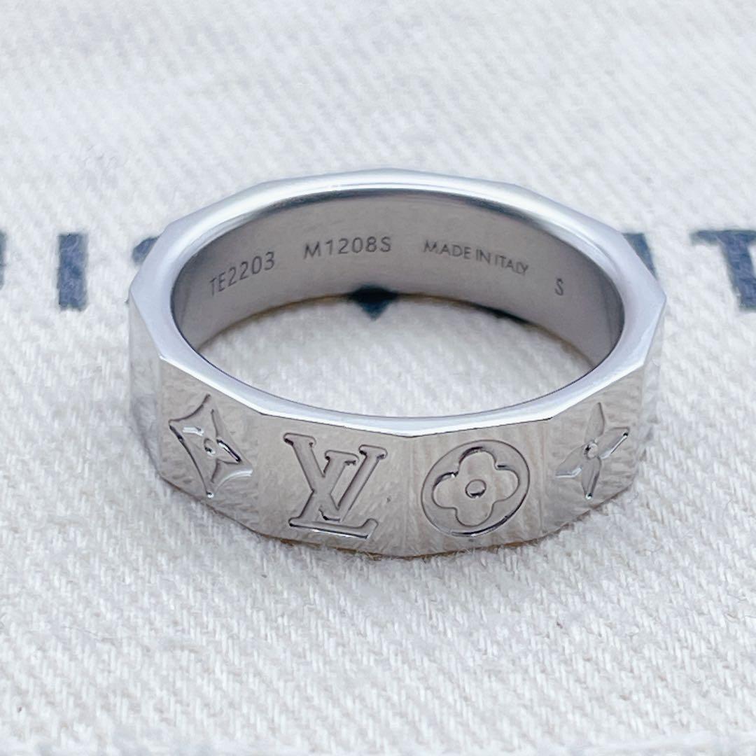 LOUIS VUITTON リング　モノグラム　キューブ　シルバー　ブロック