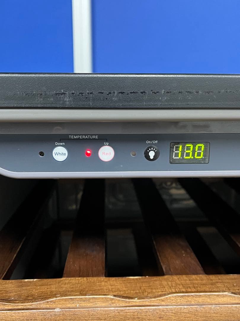 【引き取り限定】フォルスタージャパン ノンフロンワインセラーFJC-85G