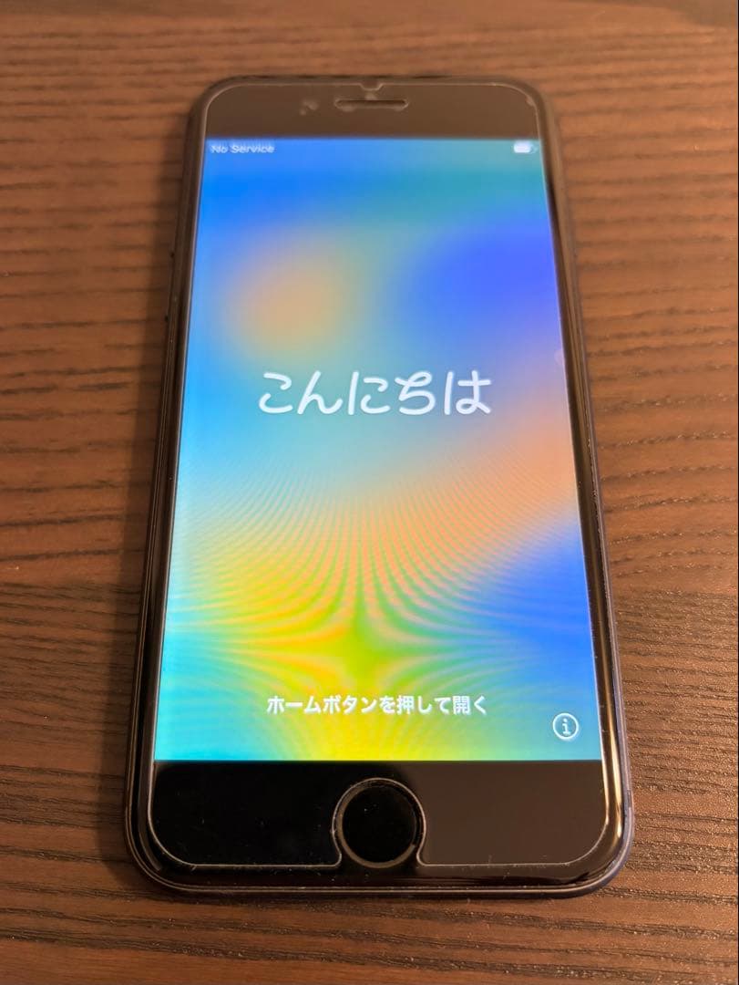 iPhone8　64GB スペースグレー
