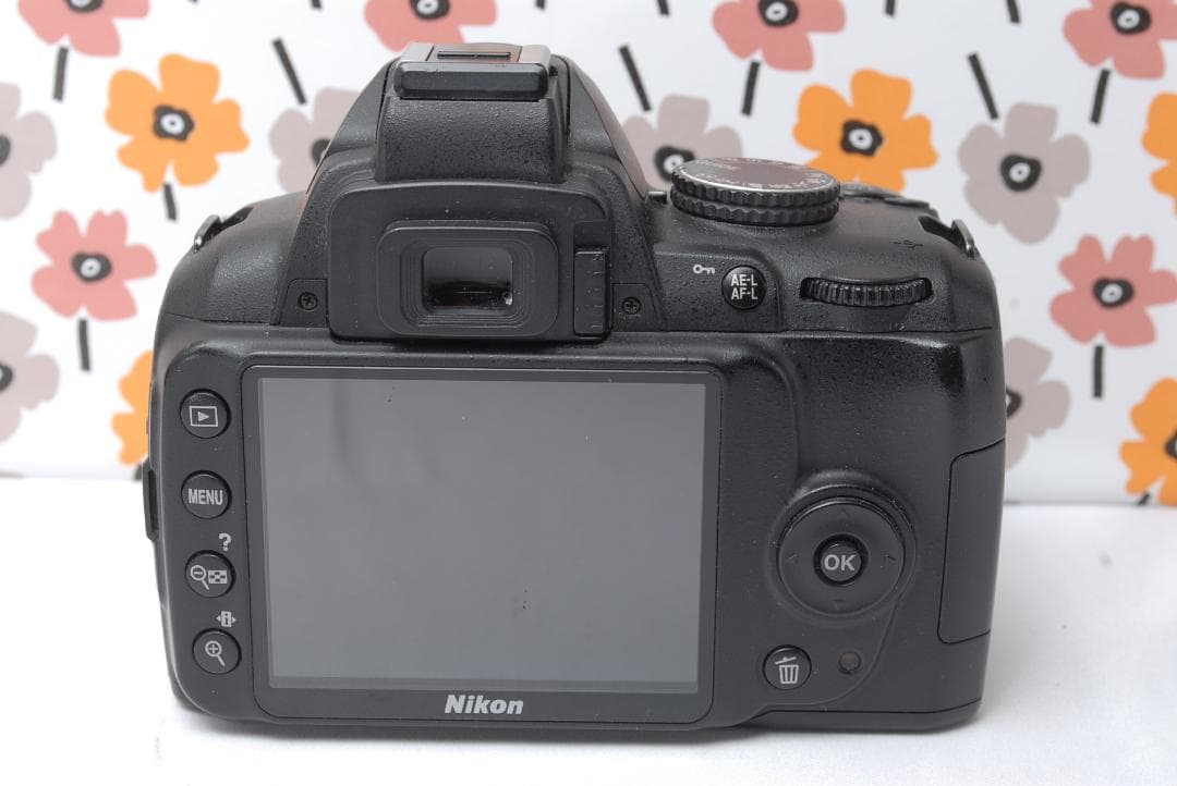❤Nikon D3000❤一眼レフカメラ❤撮影基本セット❤卒業式の晴れ舞台に❤