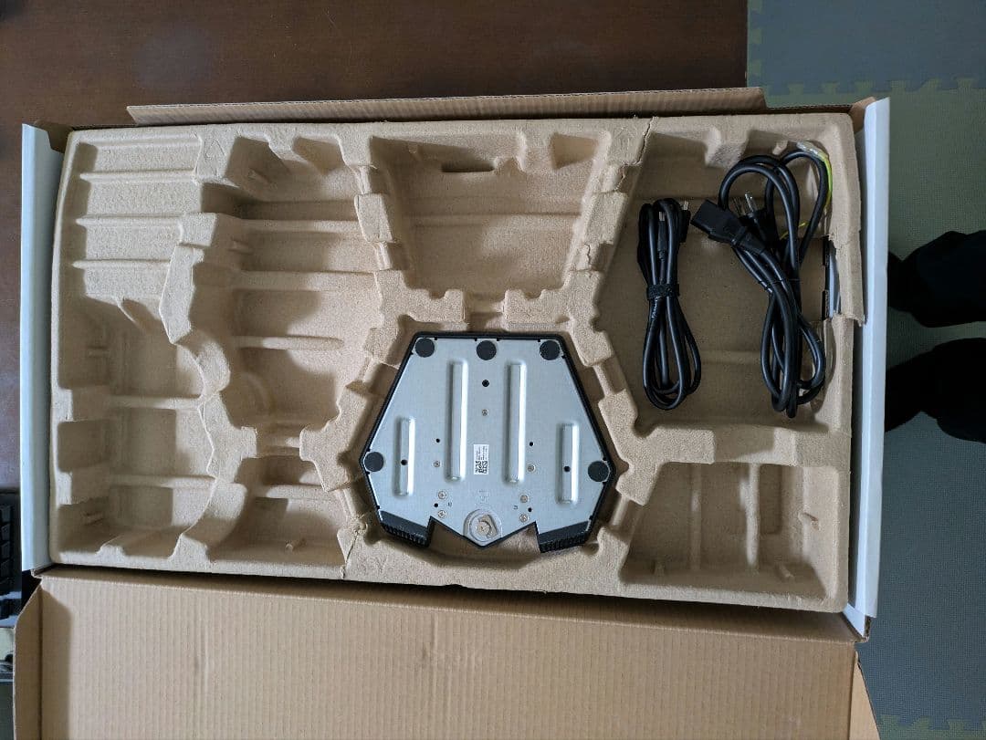 DELL S2421HGF ゲーミングモニター　24インチ ディスプレイ