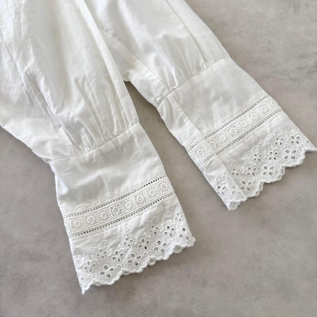 美品　トリココムデギャルソン　Aライン　フリル　刺繍　ギャザー　ブラウス