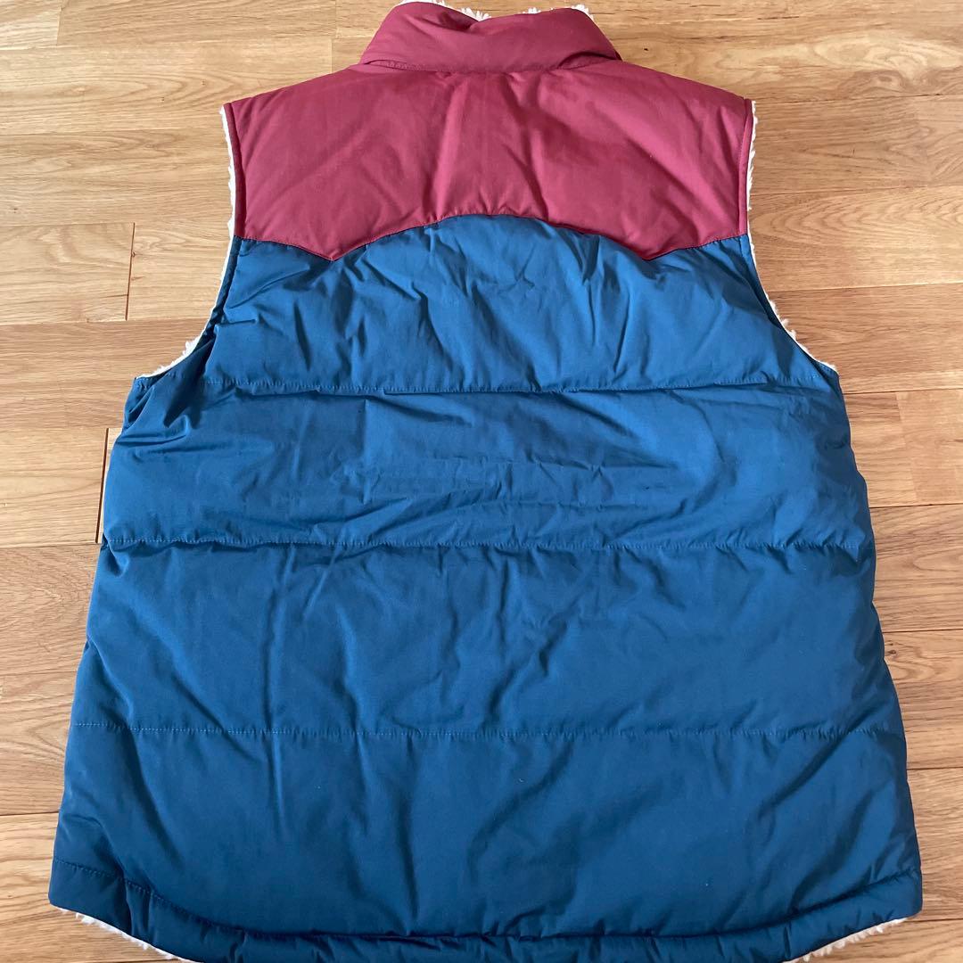 【新品未使用】Patagonia（パタゴニア）リバーシブル ビビー ダウンベスト