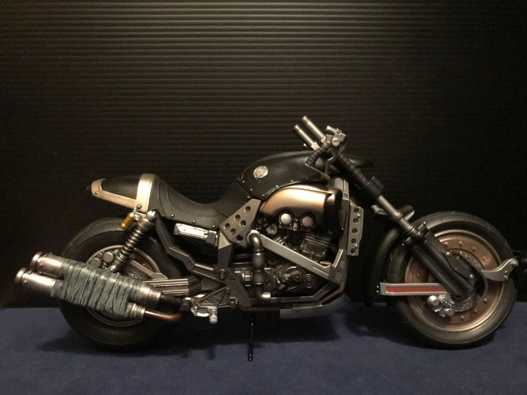 プレイアーツ クラウド＆ハーディ=デイトナ FINAL FANTASY VII