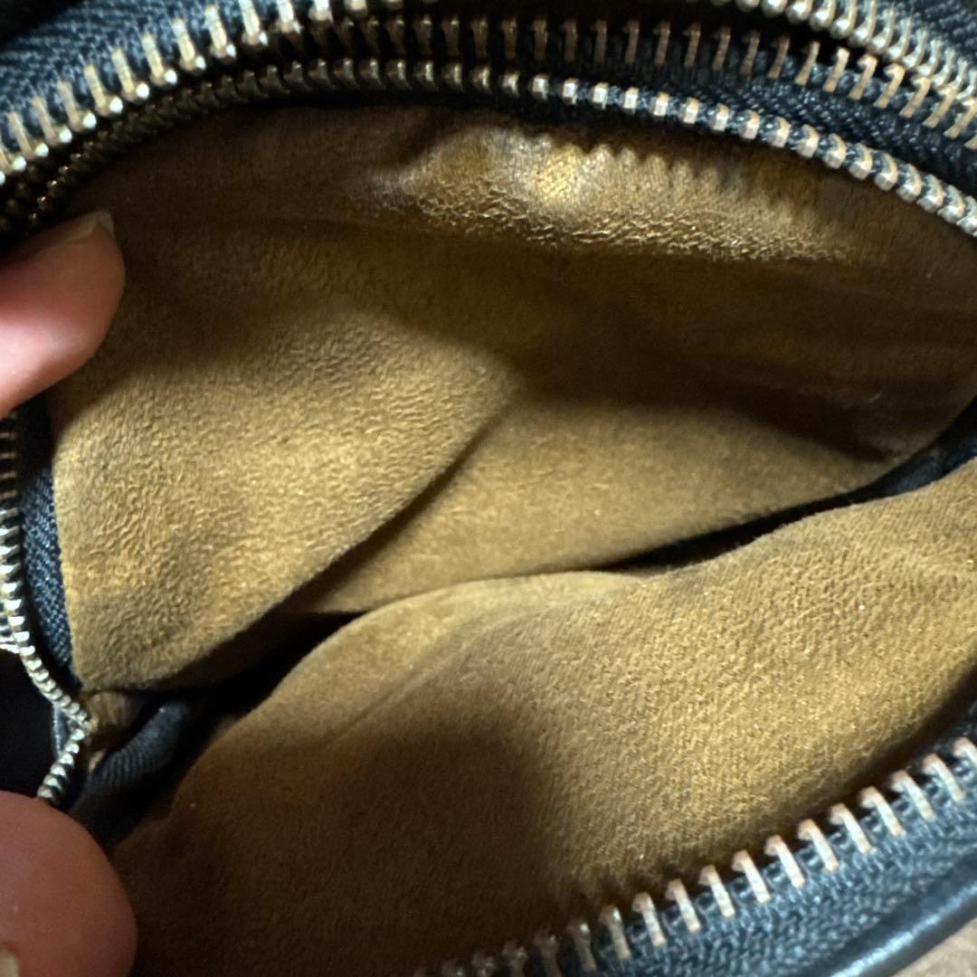 GUCCI GGパターン ショルダーバッグ ブラック