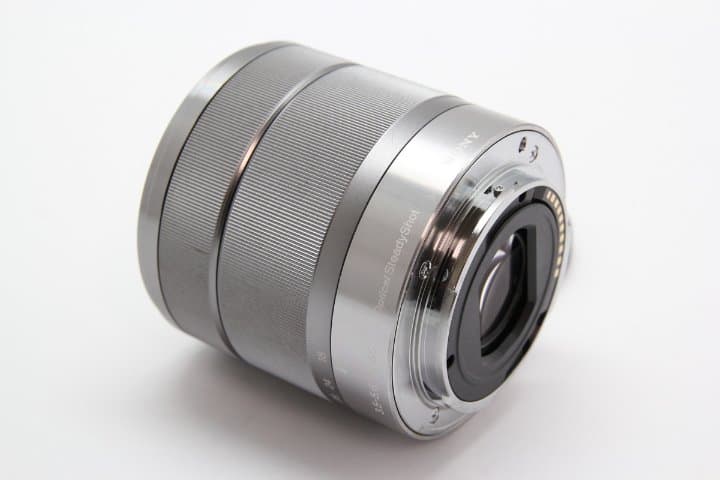 ソニー　ミラーレス一眼　レンズ