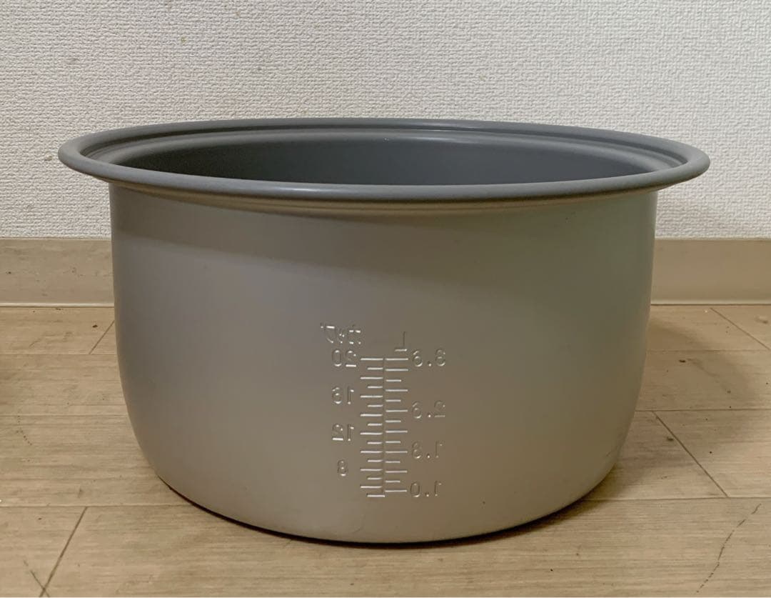 悠　Panasonic 電子ジャー炊飯器〈大容量タイプ〉 SR-UH36P