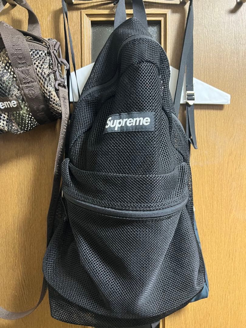 スケートボード supreme 16ss Mesh backpack black