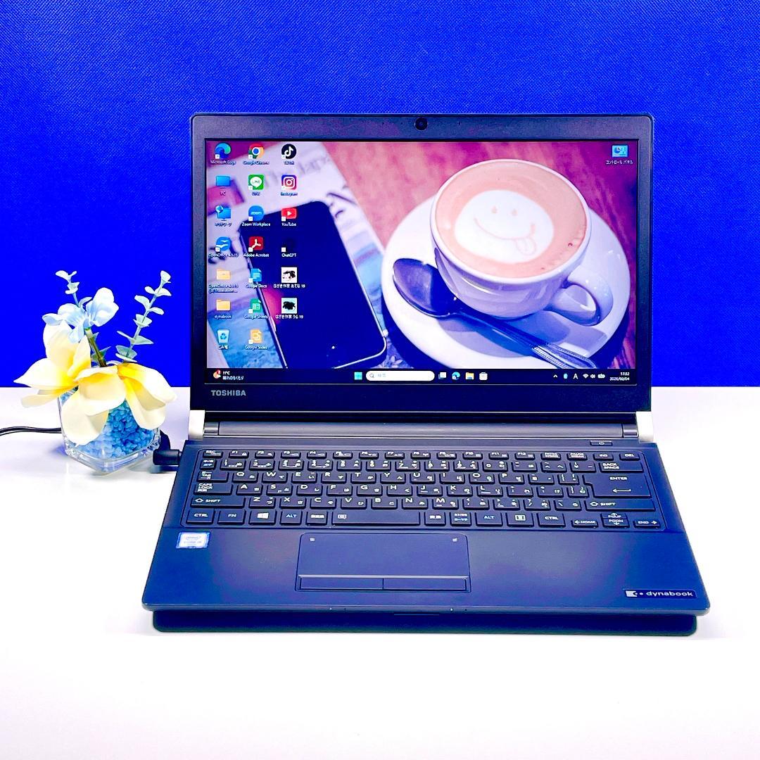 すぐ使える！Windows11✨快適SSD✨東芝カメラ付小型ノートパソコン軽量