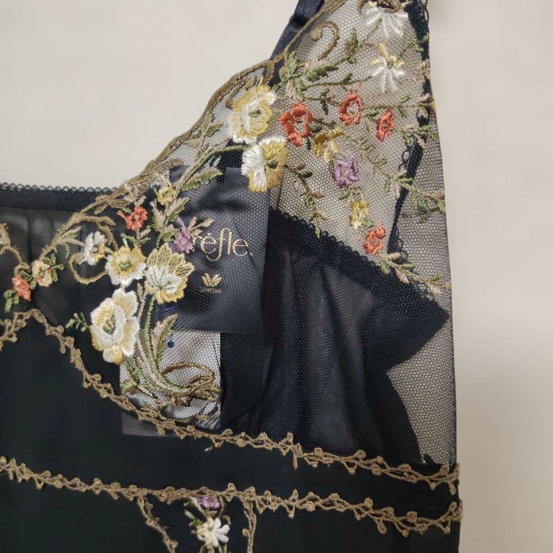 トレフル　花柄刺繍 シースルーキャミソール 黒85-85新品タグ付き