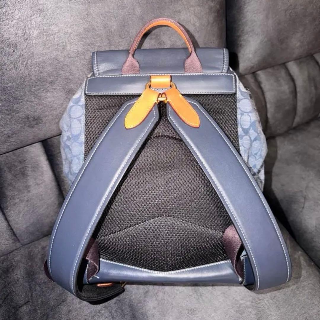 COACH リュック シグネチャーバックパック