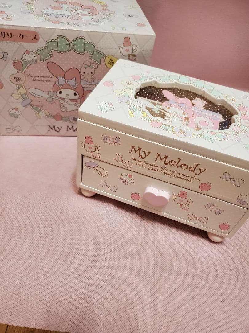 レア　　マイメロ　木製アクセサリーケース