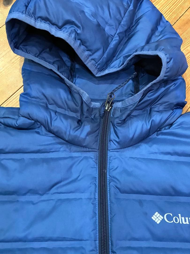 Columbia ライトダウンジャケット　L