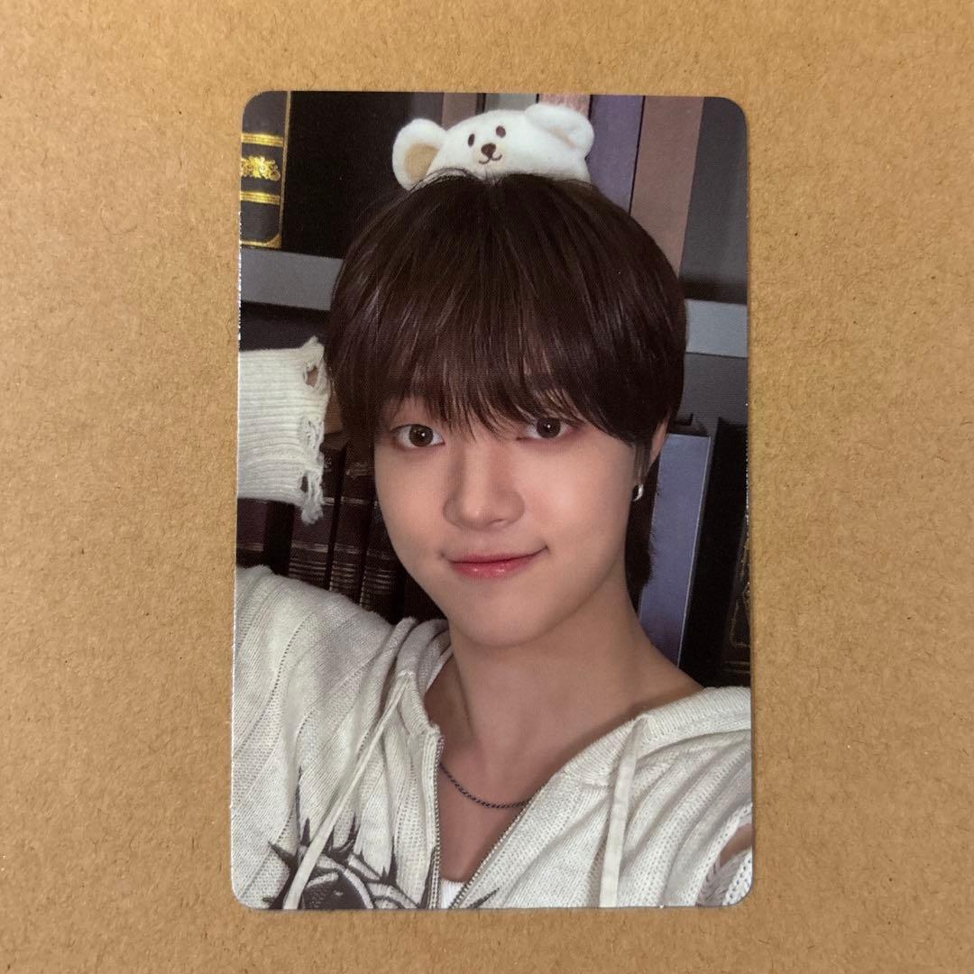 &TEAM ウィジュ M2 ON YOUR ARTIST トレカ