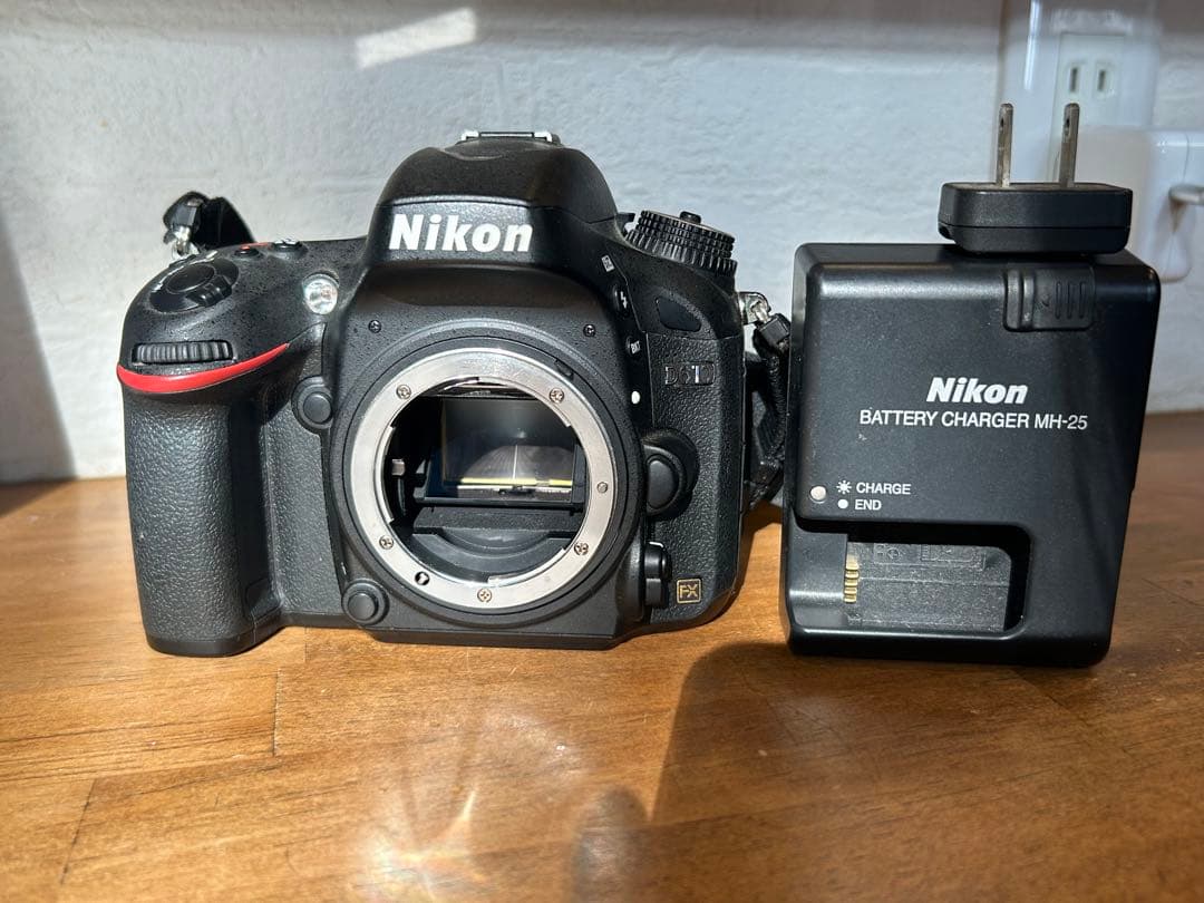 デジタルカメラ Nikon D610