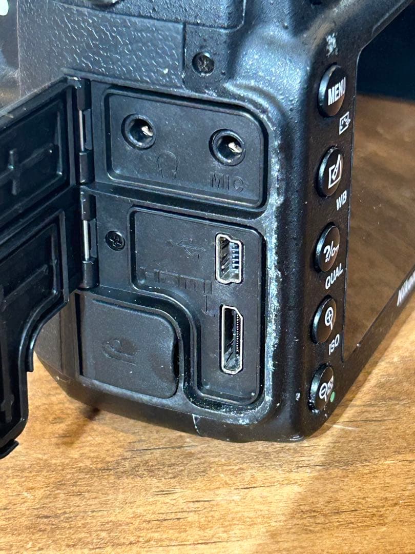 デジタルカメラ Nikon D610