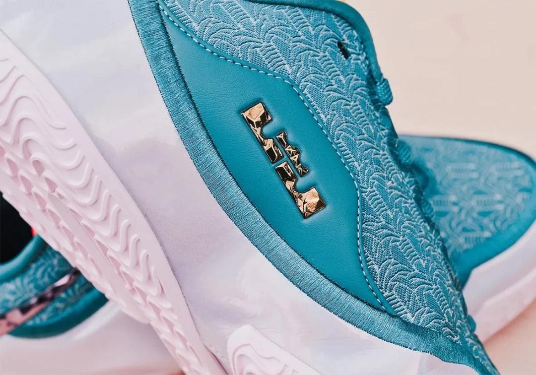 値下げ中・新品未使用！Nike Lebron 23 Miami Twice