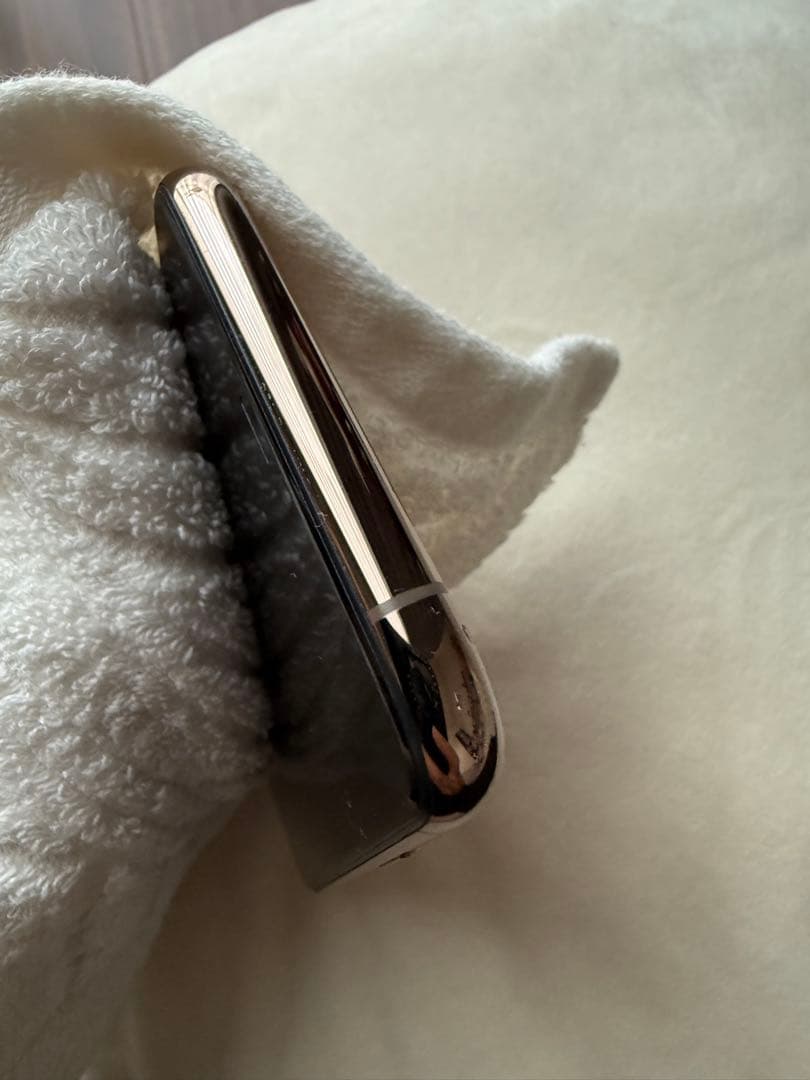 期間限定価格　美品Apple iPhone11 Proゴールド 本体　256GB