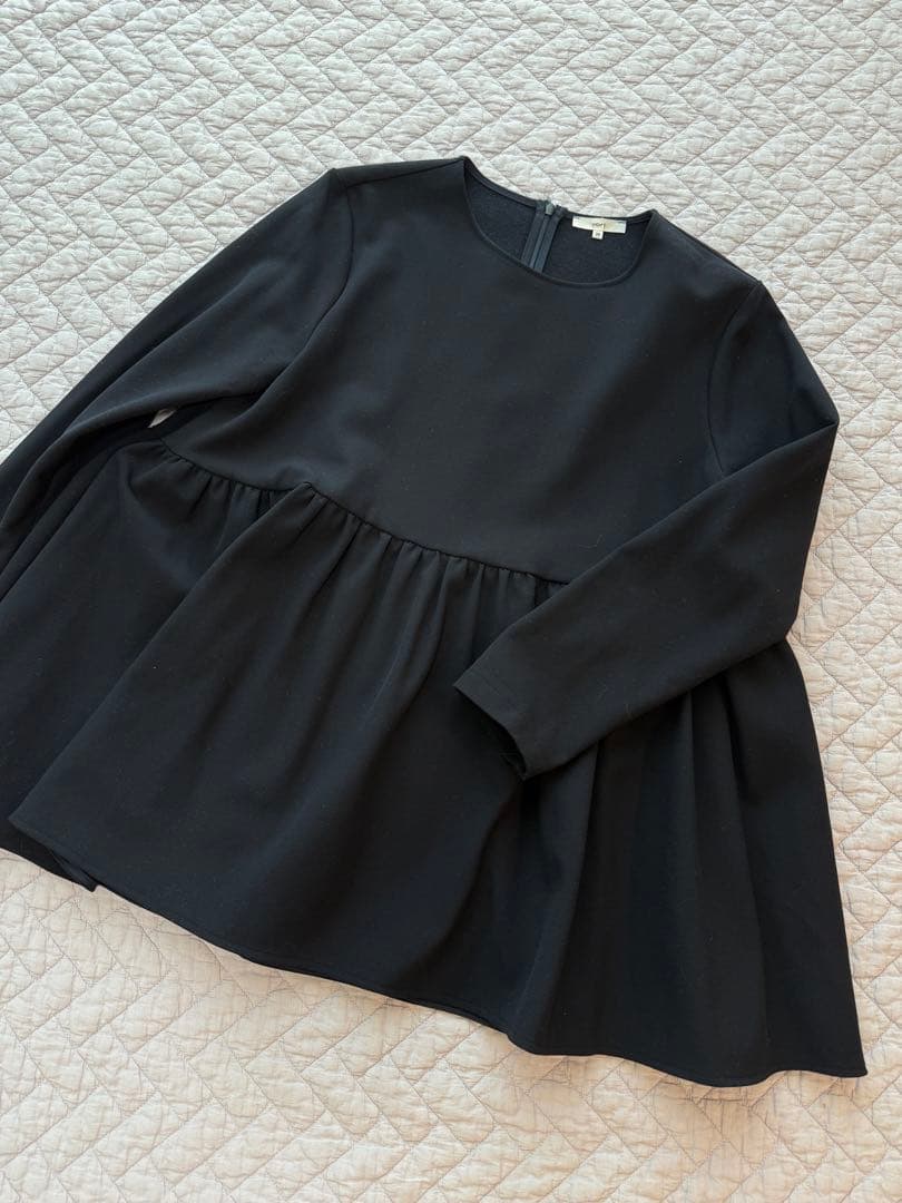 yori ソフト裏起毛フリルブラウス38 ネイビー