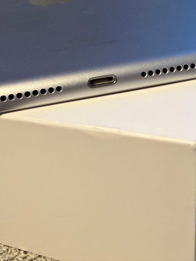 【美品】iPad 第9世代 256GB Wi-Fi 保護フィルム使用 動作良好