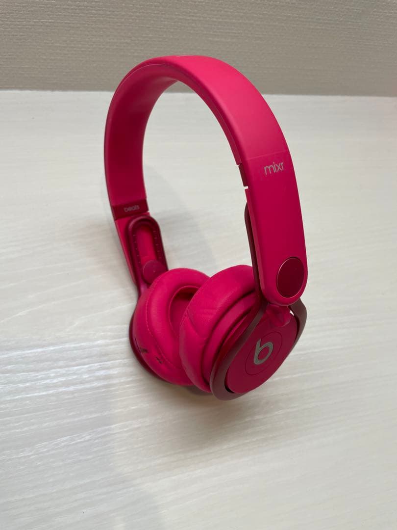 Beats mixr ピンク ヘッドホン