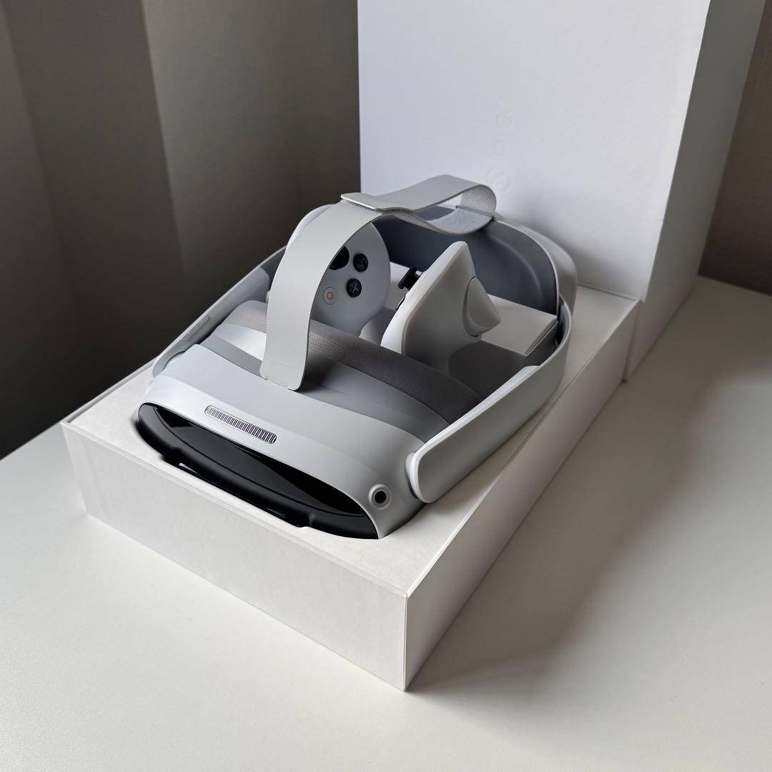 PICO 4 Ultra 256GB VRヘッドセット