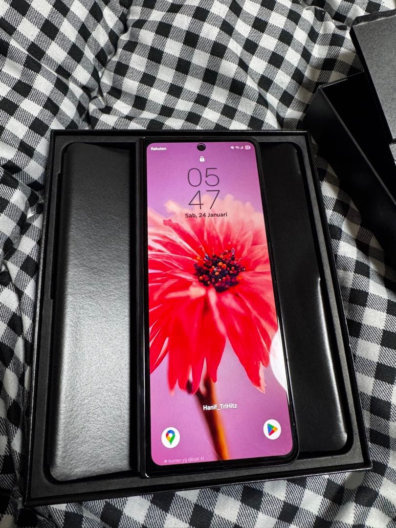 スマートフォン本体 Samsung Galaxy Z Fold 5 512GB