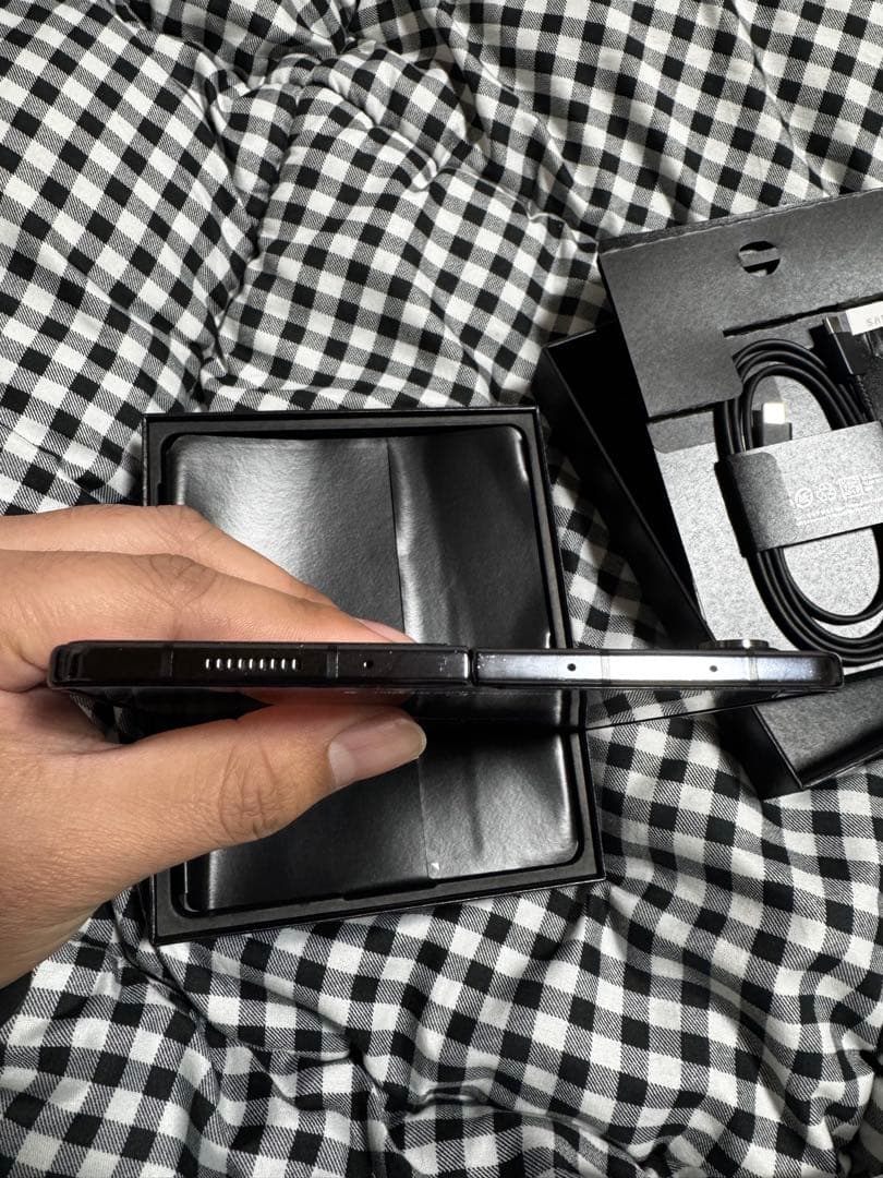 スマートフォン本体 Samsung Galaxy Z Fold 5 512GB