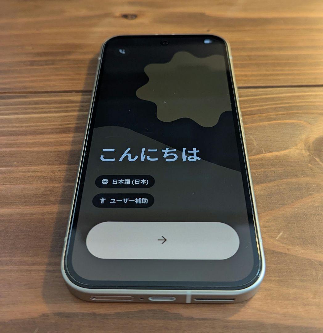 Google Pixel 9a Porcelain 本体（ケース、フィルム付）