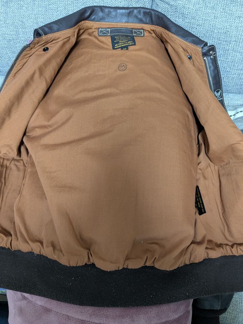 革ジャン　A2フライトジャケット サイズ40　モーガンメンフィスベル 馬革