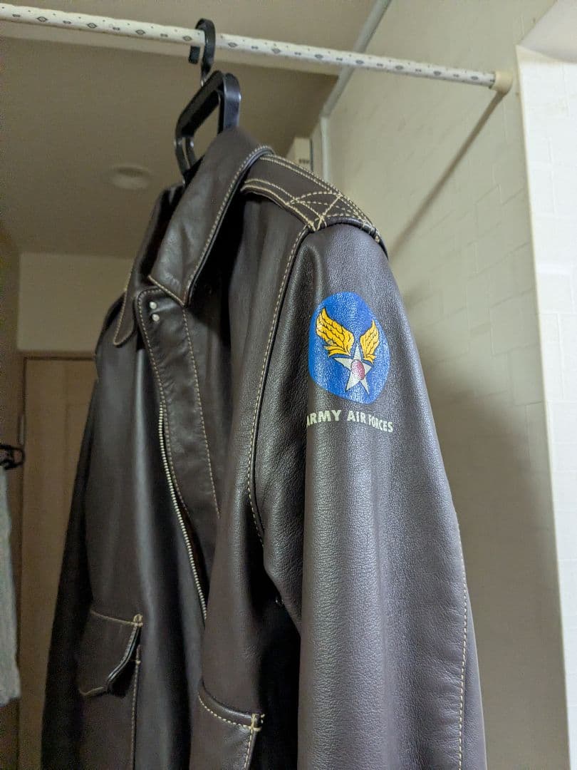 革ジャン　A2フライトジャケット サイズ40　モーガンメンフィスベル 馬革