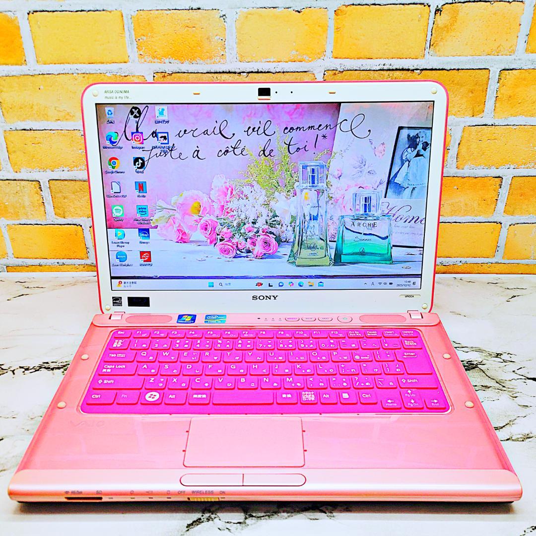 レアなスケルトンピンクノートパソコン❣️Core-i5☘️爆速SSD✨メモリ8G