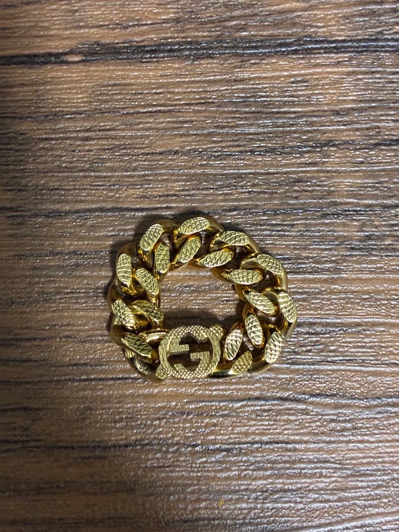 GUCCI インターロッキング　リング　ゴールド　ゴルメット