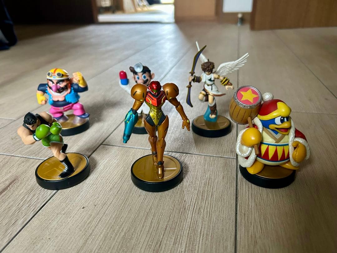 amiibo 9 本 セット