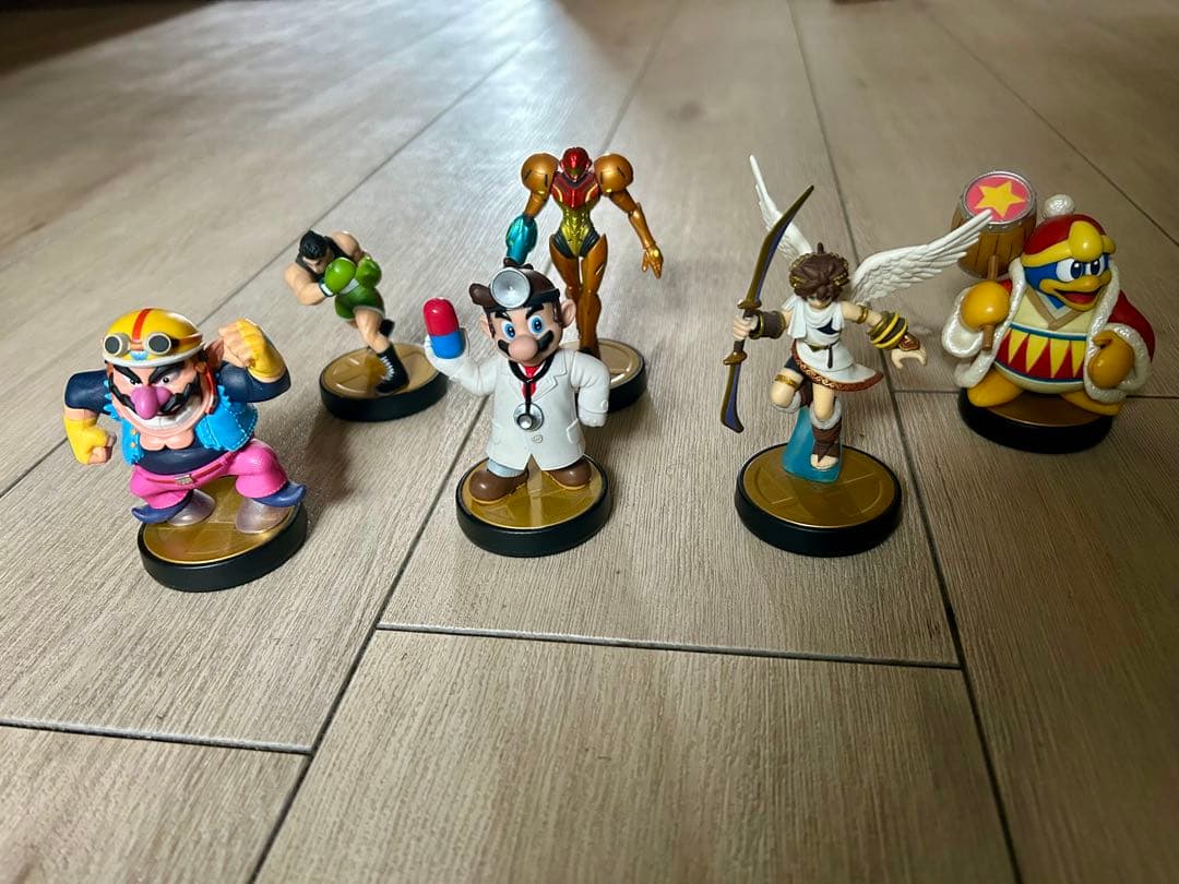amiibo 9 本 セット