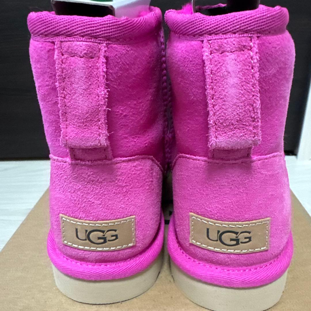 UGG W CLASSIC MINI II　ROCKROSEピンク【新品未使用】