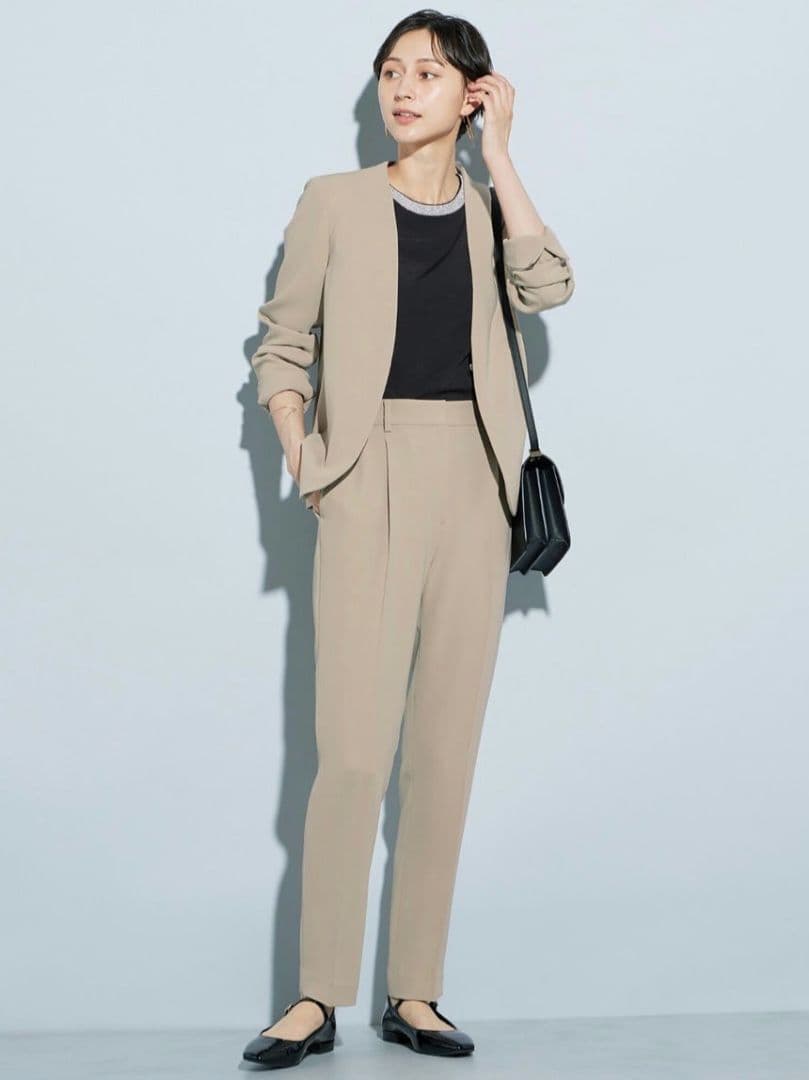 極美品　プラステ　ノーカラー　パンツスーツ　ネイビー　XS