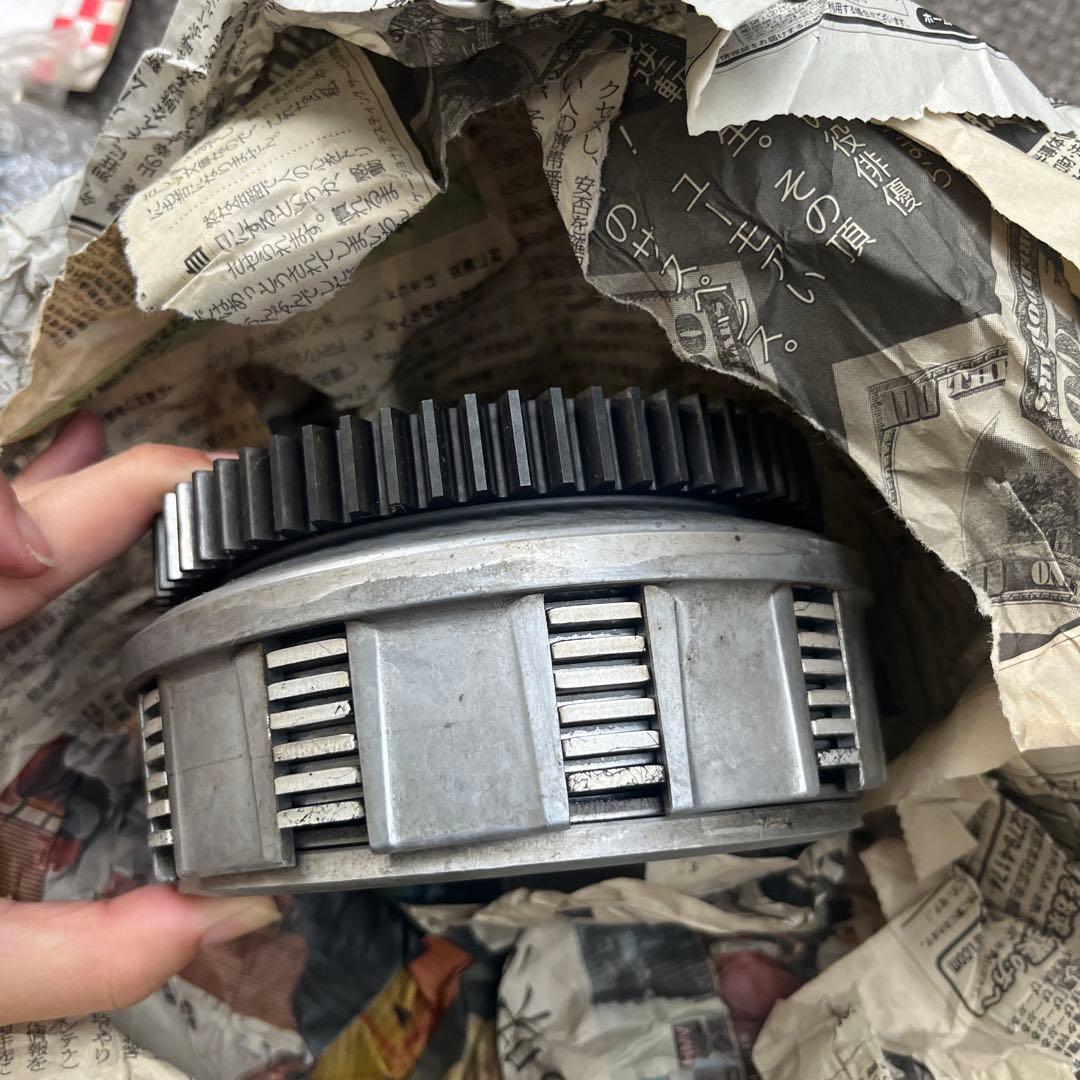 クラッチ ASSY CB400F (旧ヨンフォア )