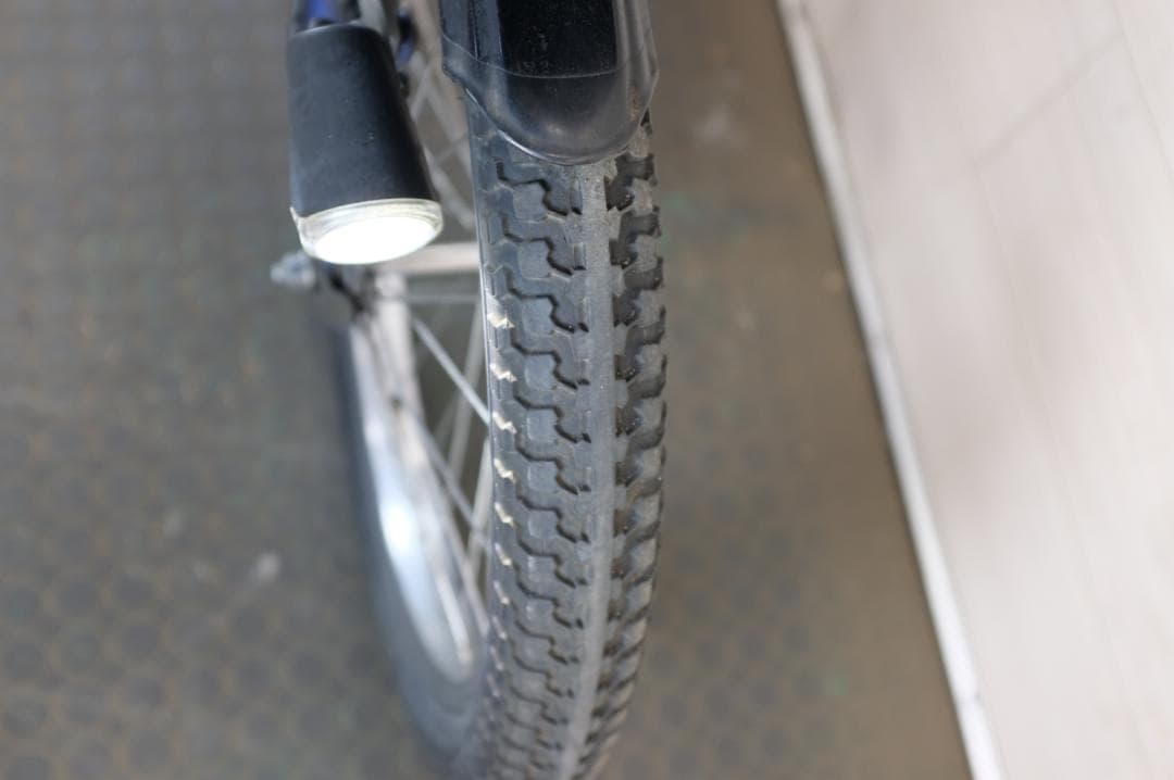 m*9様 パナソニック ギュット　　20インチ　3段　8.9Ah（5点灯）充電器