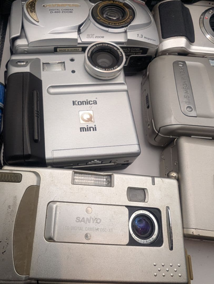 ジャンク デジタルカメラセット11台 Canon EOS 10D Olympus