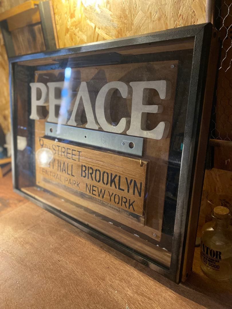 しーちゃん　PEACE看板