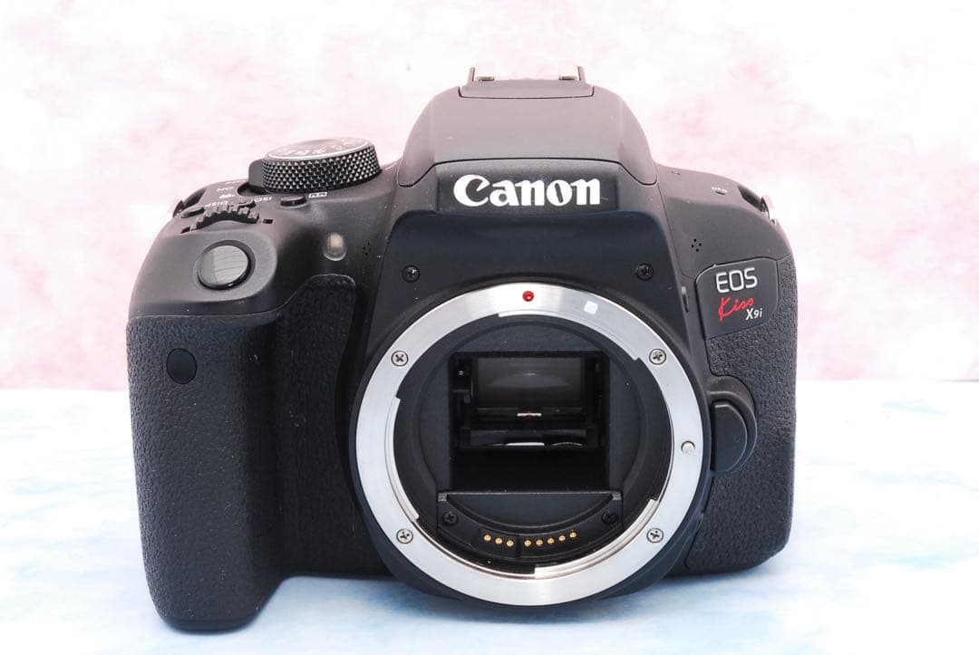 キャノン Canon kiss X9i⭐︎一眼レフカメラ⭐︎超望遠レンズ付