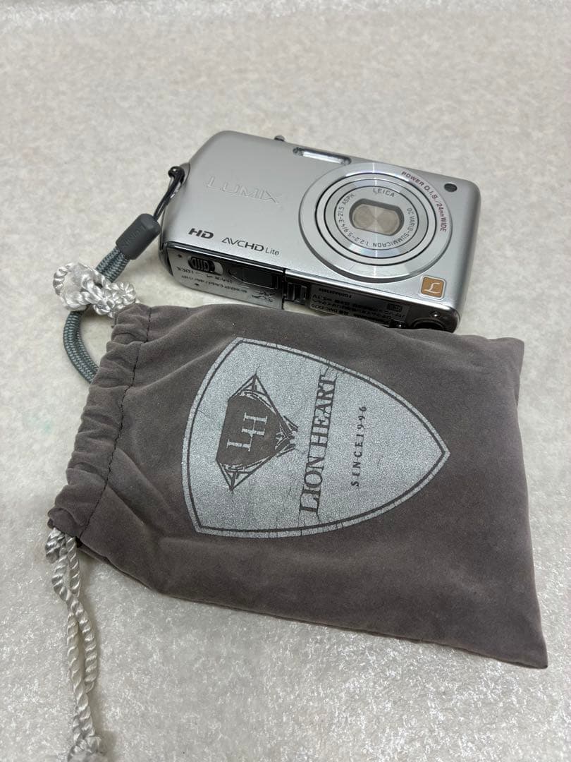 D0104）Panasonic LUMIX DMC-FX70 デジカメ