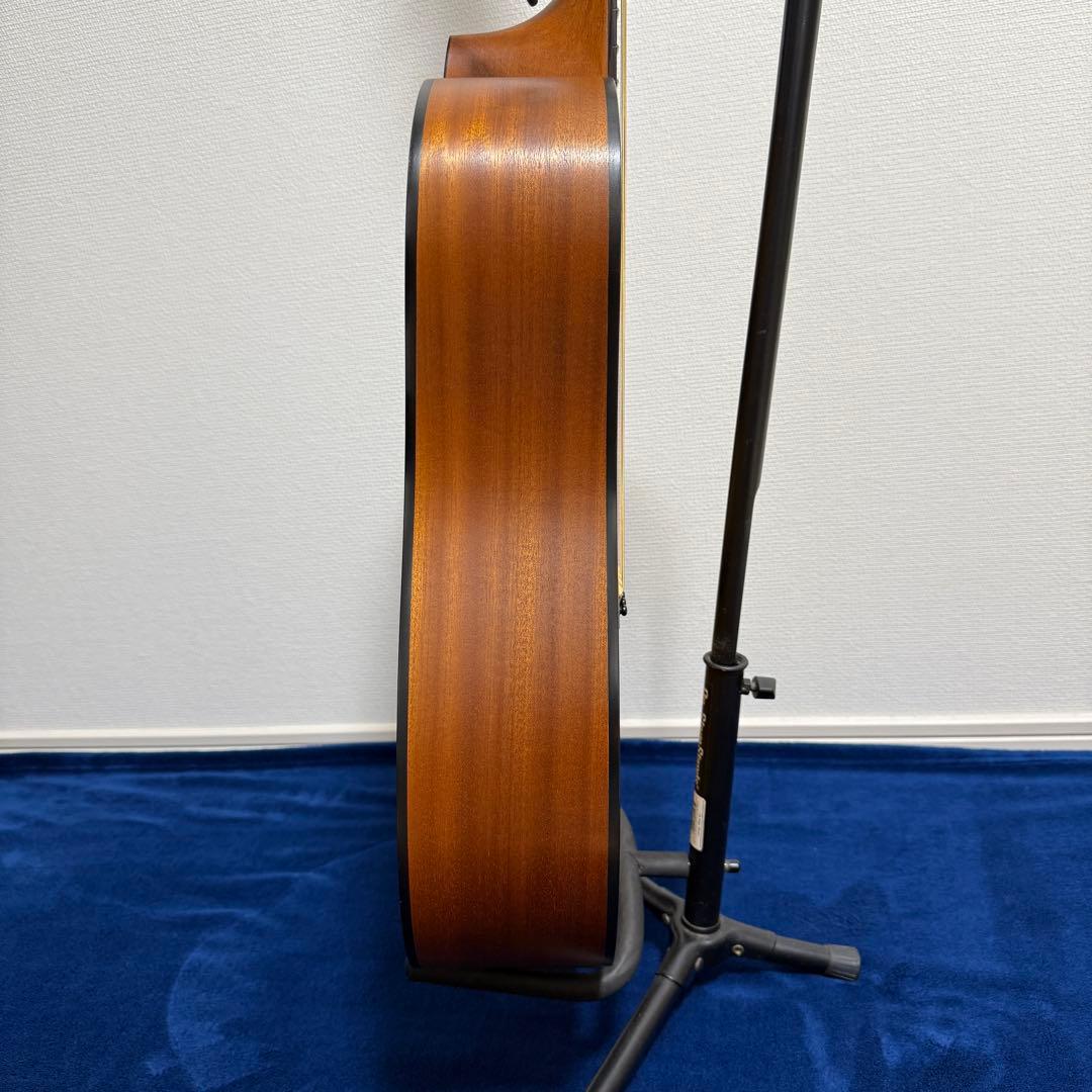 【価格以上の音】 Taylor 210e エレアコ ケース付