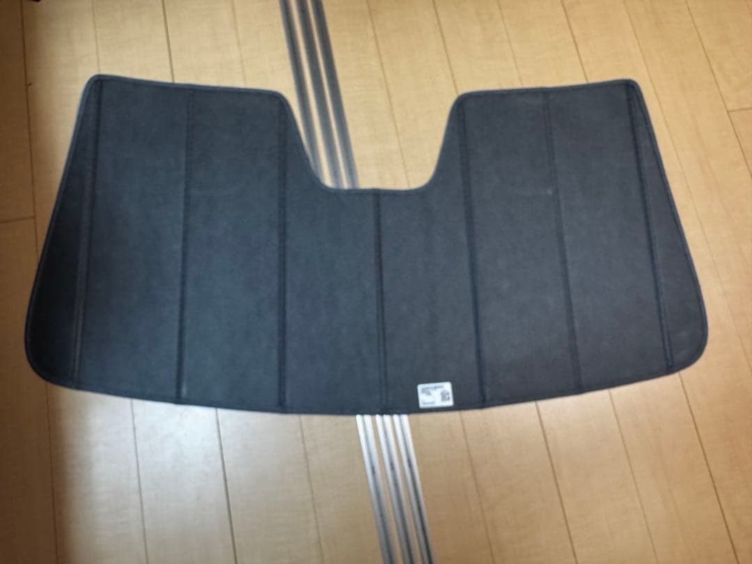 ポルシェマカン フロントウィンドウ サンシェード