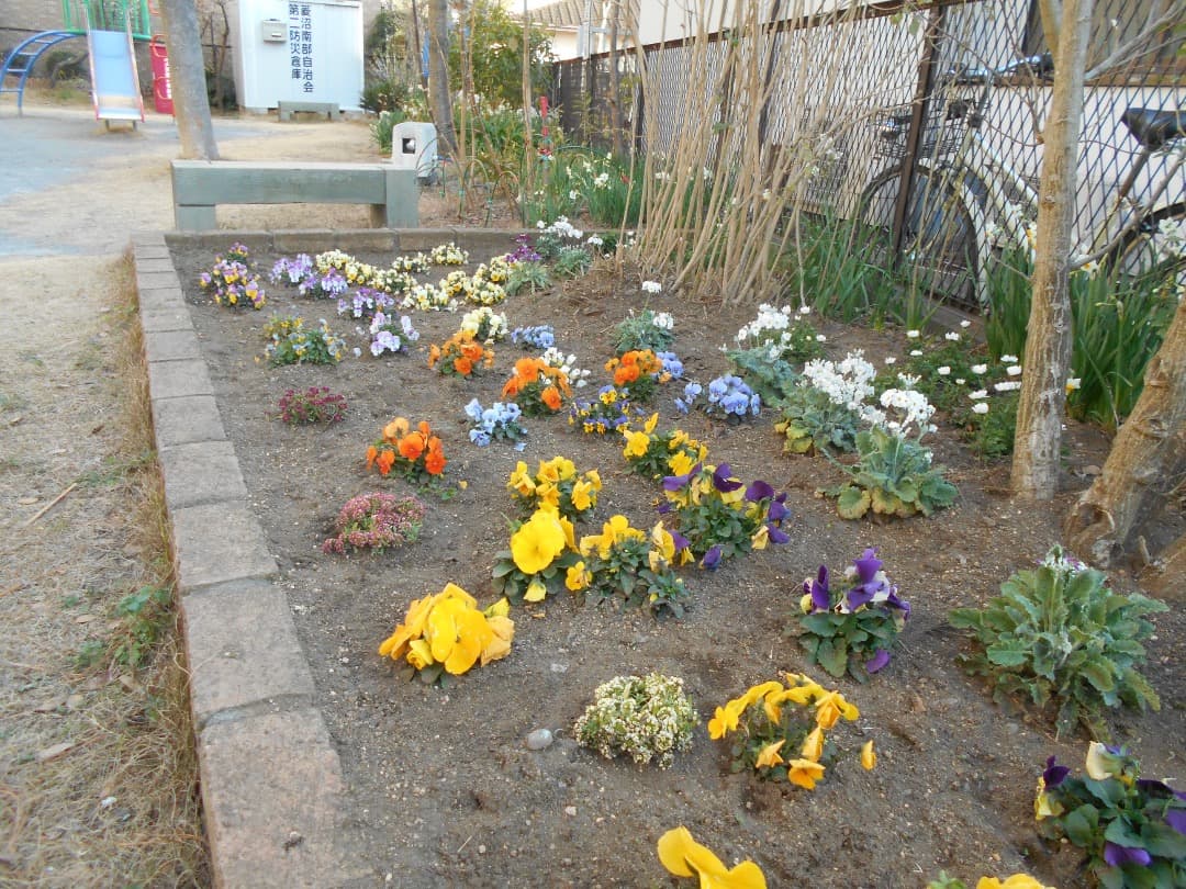 乾電池式/実写美⭕️【動作確認済】Nikon COOLPIX L30 シルバー