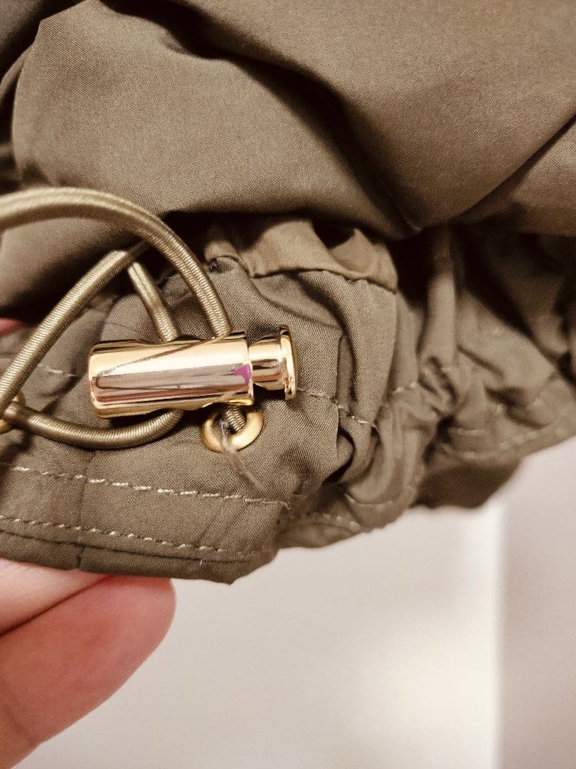 unfilo　ショート丈ダウンジャケット　キルティング　taion